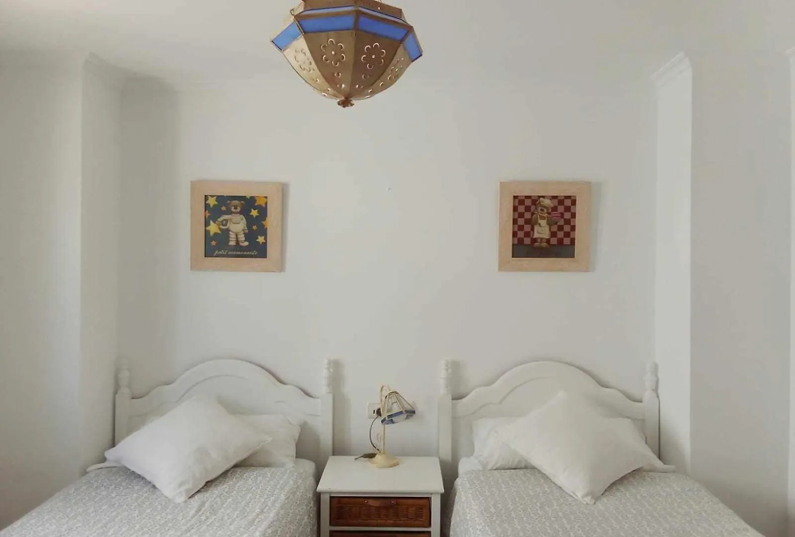 Maravilloso Apartamento Frente Al Mar 贝纳尔马德纳 公寓