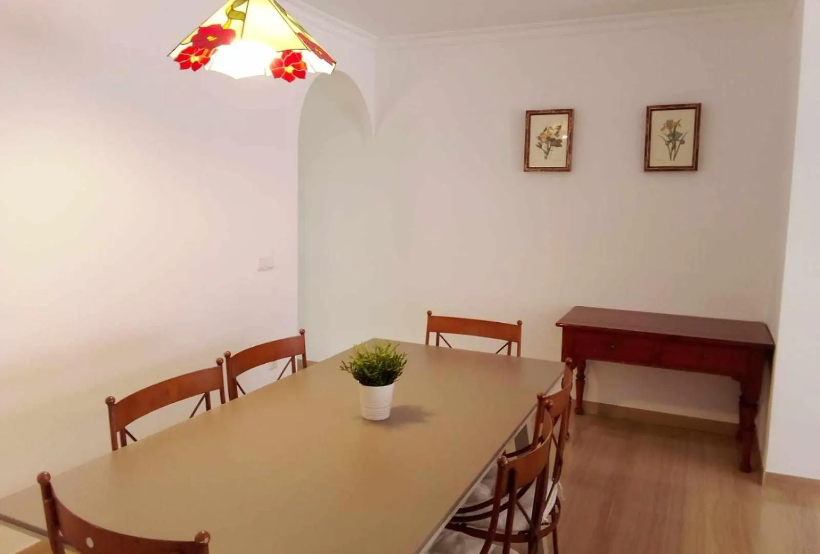 Maravilloso Apartamento Frente Al Mar 贝纳尔马德纳 西班牙