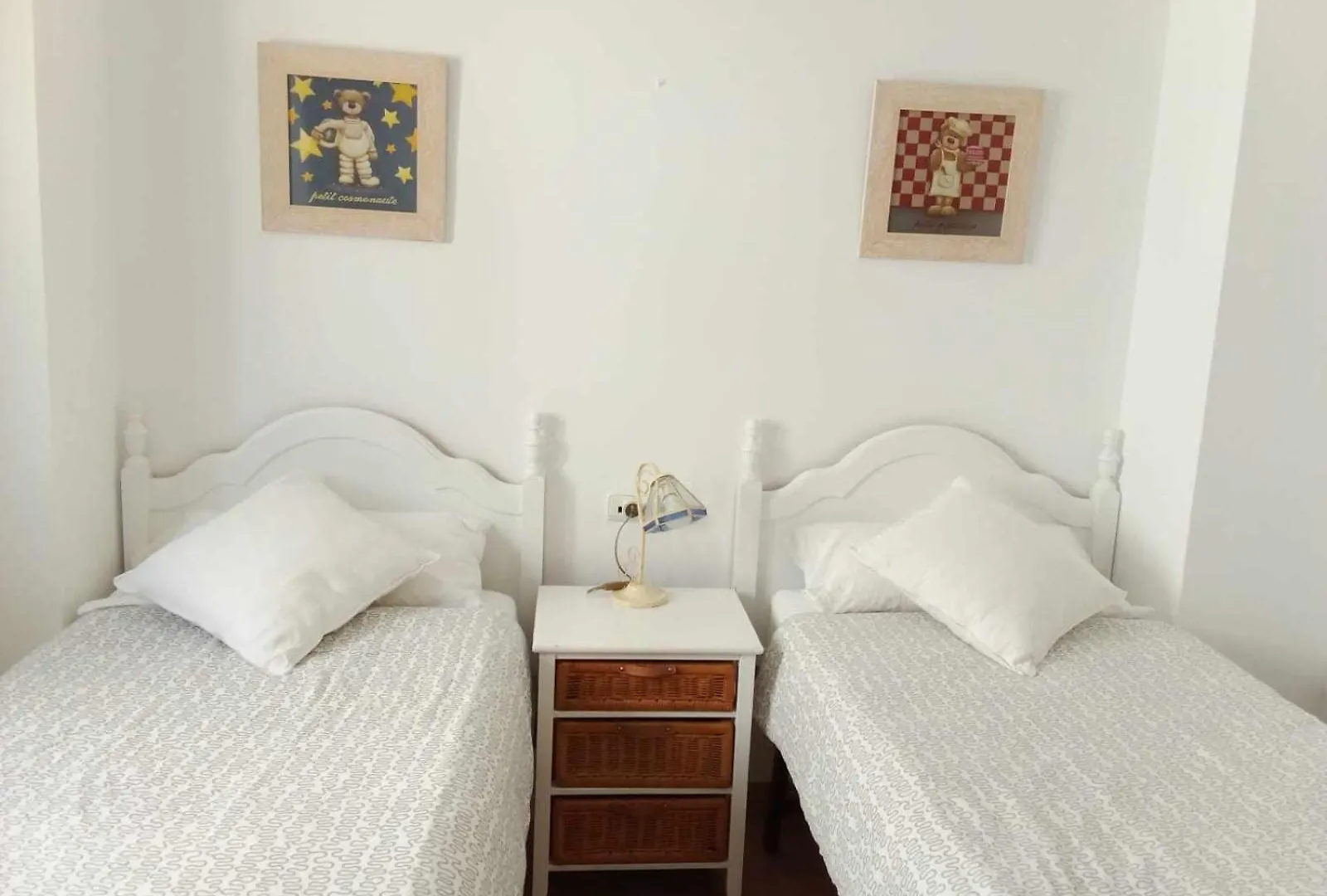 Maravilloso Apartamento Frente Al Mar 贝纳尔马德纳 0*,  西班牙